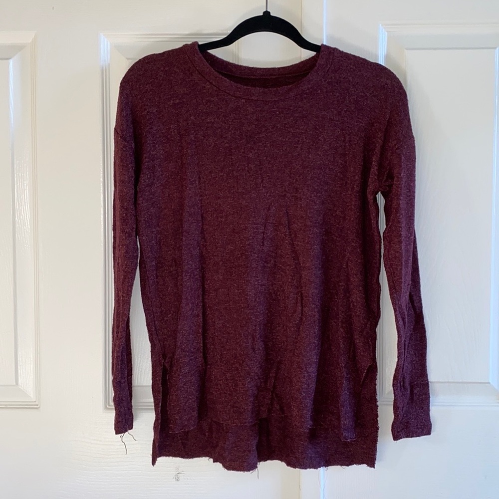 NWOT AEO Soft & Sexy Maroon Wine Soft Light Long Sleeve Oversized Knit Sweater